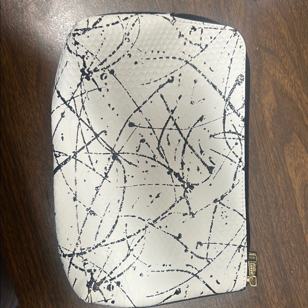 Estée Lauder Cosmetics Bag